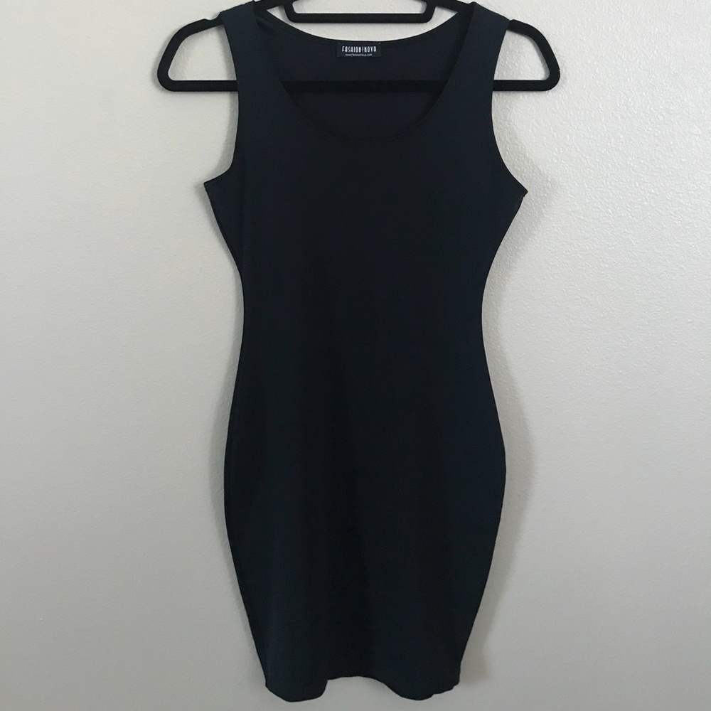 FASHION NOVA sleeveless black dress